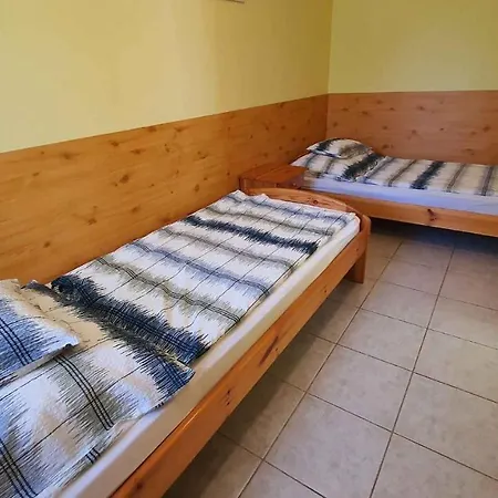 In Szantod/balaton 20218 Holiday home Szantod