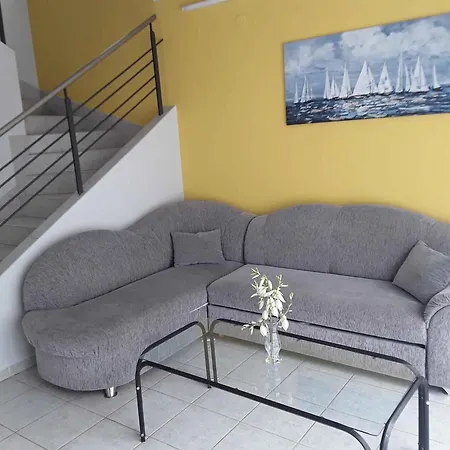 In Szantod/balaton 20218 Holiday home Szantod