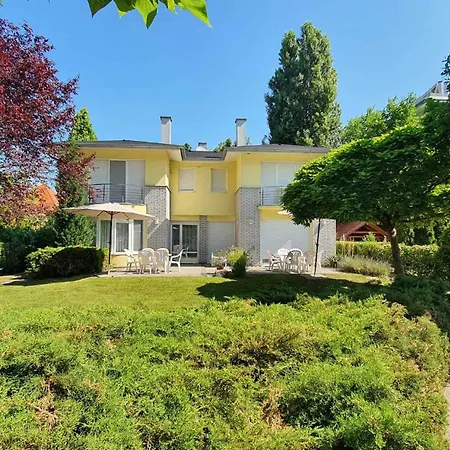 Holiday home In - Balaton 20218